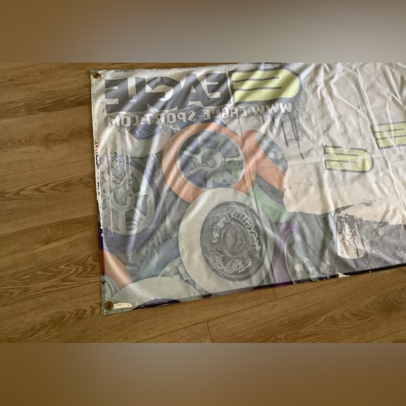 Eagle Skateboard Wheel Banner - Picture 4 of 8